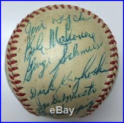 1952 ST. LOUIS BROWNS Team Signed Autographed Baseball PSA/DNA SATCHEL PAIGE HOF