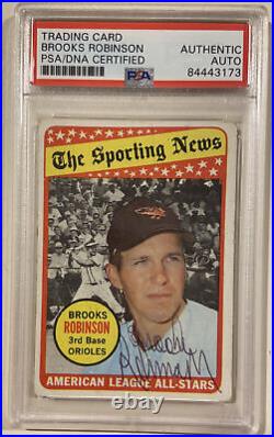 1969 Topps BROOKS ROBINSON Signed All-Star Baseball Card PSA/DNA #421 Orioles