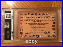 2000 Fleer Autographics Tom Brady ROOKIE PSA 7 Auto PSA DNA 10 Patriots Bucs