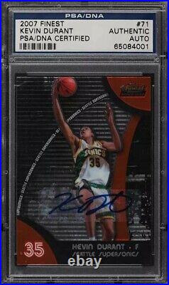 2007 Topps Finest Basketball Kevin Durant Rookie Auto #71 RC PSA/DNA Authentic