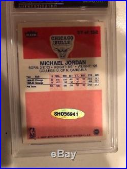 Authentic1986 Fleer Michael Jordan PSA/DNA and UDA rookie autograph