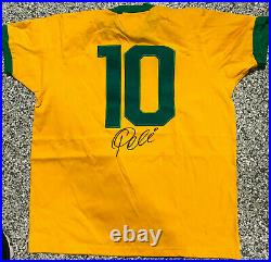 Brazil Pele Signed Soccer Jersey Autographed PSA DNA COA