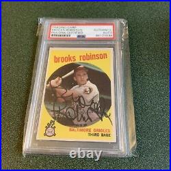 Brooks Robinson 1959 Topps Baseball #439 Autographed Card PSA/DNA Certified