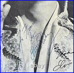 ELVIS PRESLEY PSA/DNA Exceptional B&W Autograph Concert Photo Signed