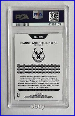 Giannis Antetokounmpo Autograph 2018 Panini Hoops Card Bucks PSA/DNA #61197133