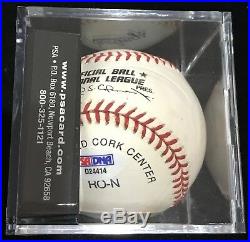 Hank Aaron 755 HOME RUN KING AUTOGRAPHED SIGNED baseball PSA/DNA Graded Mint 9