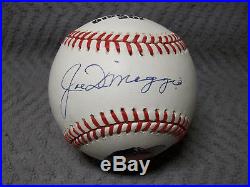 Joe Dimaggio Autographed Baseball Yankee Clipper Psa/dna Quick Opinion Genuine