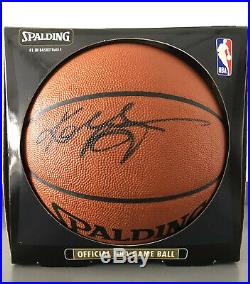 Kobe Bryant La Lakers Authentic Autographed Nba Game Basketball Big Psa/dna Coa