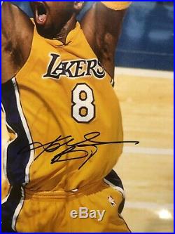 Kobe Bryant Signed & Autograph 16 x 20 Photo come with PSA / DNA / COA