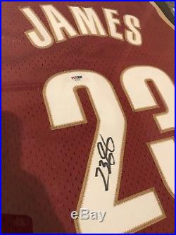 Lebron James Autographed Nike Jersey COA PSA/DNA. NBA 8x10 Photo And Card Incl