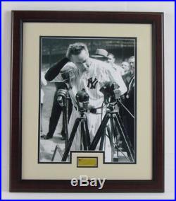 Lou Gehrig Signed Auto Autograph Framed Cut Signature with 11x14 Photo PSA/DNA D54