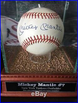 MICKEY MANTLE AUTOGRAPHED BASEBALL PSA DNA 9 AUTO STEINER DISPLAY CASE With DIRT