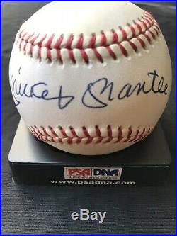 Mickey Mantle Autographed Baseball PSA/DNA Certified Autograph Grade 9