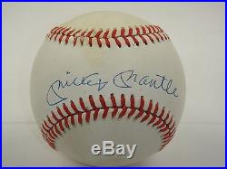 Mickey Mantle Psa/dna Signed Official American League Baseball Autograph Z00961