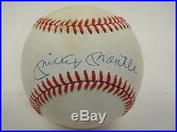 Mickey Mantle Psa/dna Signed Official American League Baseball Autograph Z00961