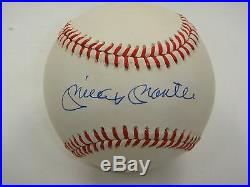 Mickey Mantle Psa/dna Signed Official American League Baseball Autograph #o01657