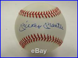 Mickey Mantle Psa/dna Signed Official American League Baseball Autograph #o01677