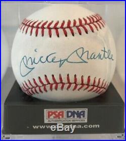 Mickey Mantle Signed / Autographed OML Baseball Graded NM / NM-MT 7.5 PSA/DNA