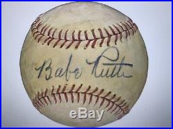 Outstanding Babe Ruth Single-Signed Autographed Baseball PSA/DNA Auto Grade 8