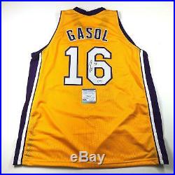 Pau Gasol Signed Jersey PSA/DNA Los Angeles Lakers Autographed