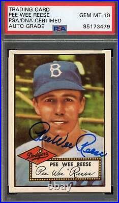 Pee Wee Reese Gem Mint 10 PSA DNA Signed 1952 Topps 1983 Reprint Autograph