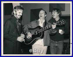 The Beatles / Ringo Starr / Genuine Hand-signed Photo / Psa / Dna / 2003