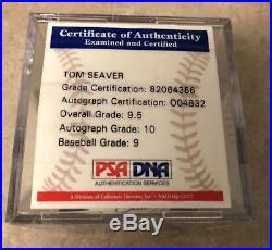 Tom Seaver Autographed OML Baseball PSA/DNA 9.5